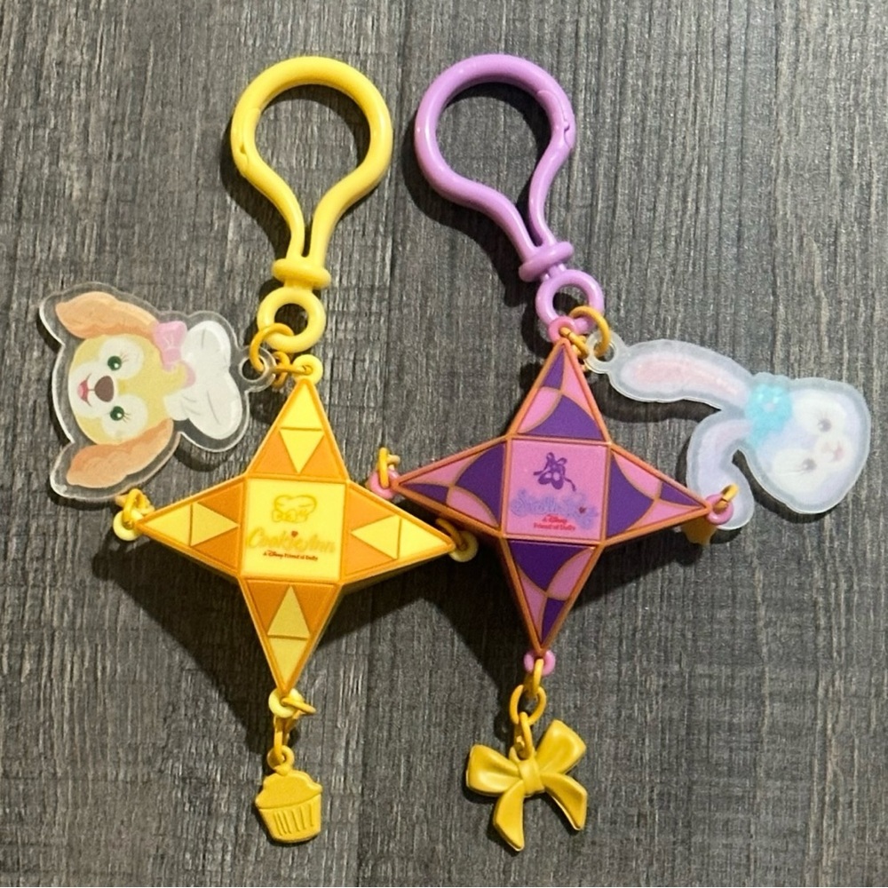 New Set of 2 Colorful Light Up Disney Shanghai Friends of Duffy Star-Shaped Toys